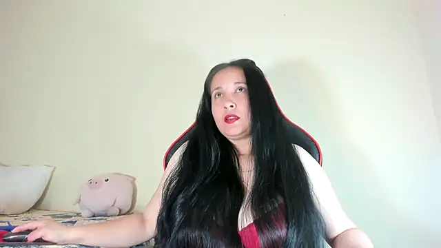hot-nikol online show from October 2025 10:43:02 PM