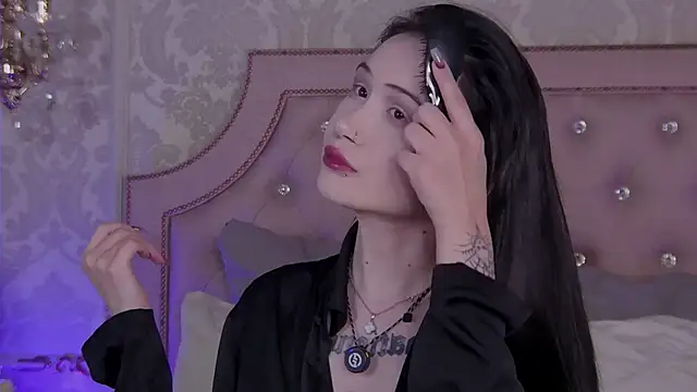 HeatherSweet  online show from February 2026 05:35:01 PM