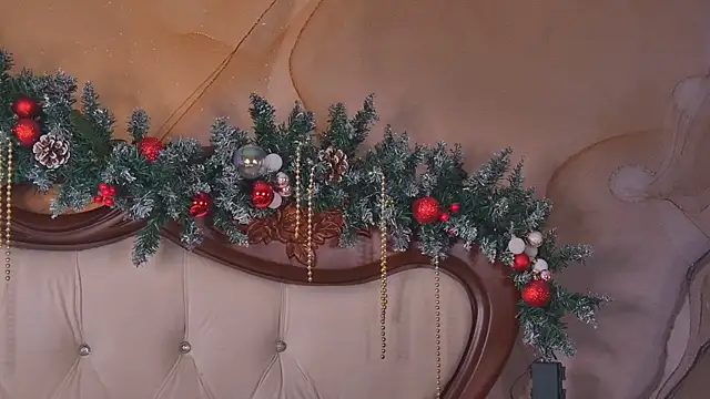 Amanda River online show from December 2025 12:27:02 AM