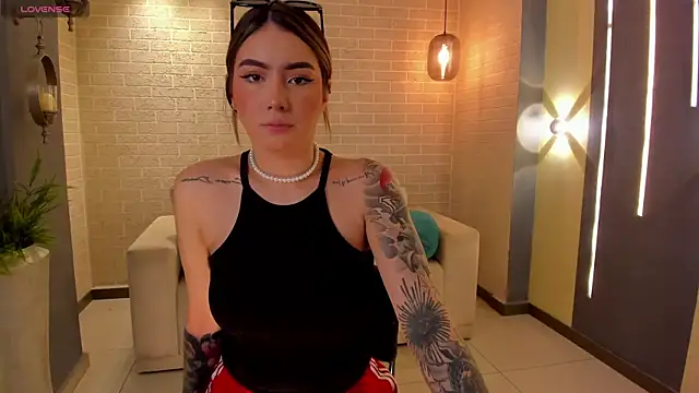 MaddisonCollins online show from October 2025 05:25:02 PM
