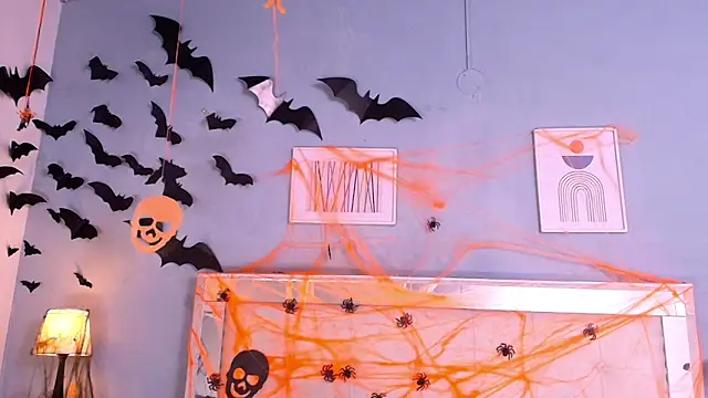 Emily Castillo 1 online show from October 2025 05:06:01 AM