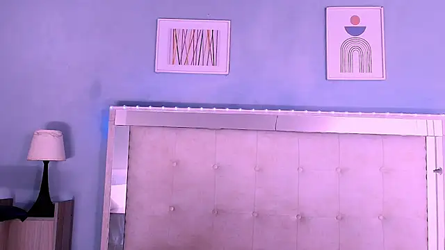 Emily Castillo 1 online show from September 2025 04:40:01 AM