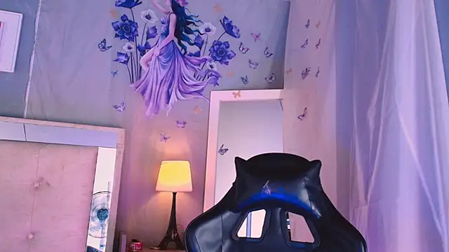 Emily Castillo 1 online show from April 2026 04:36:01 AM