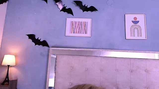 Emily Castillo 1 online show from November 2025 04:45:01 AM