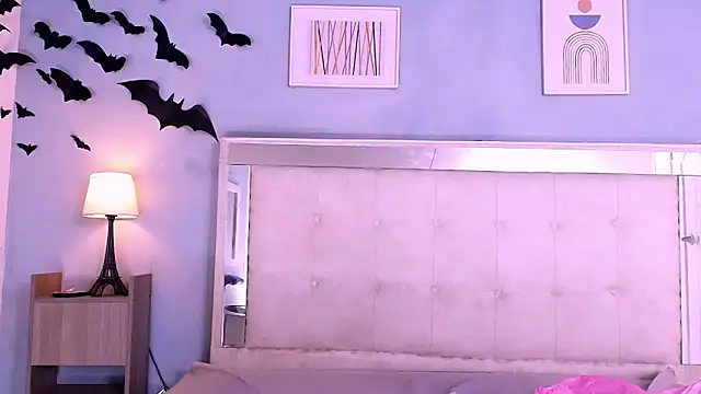 Emily Castillo 1 online show from November 2025 05:55:02 AM