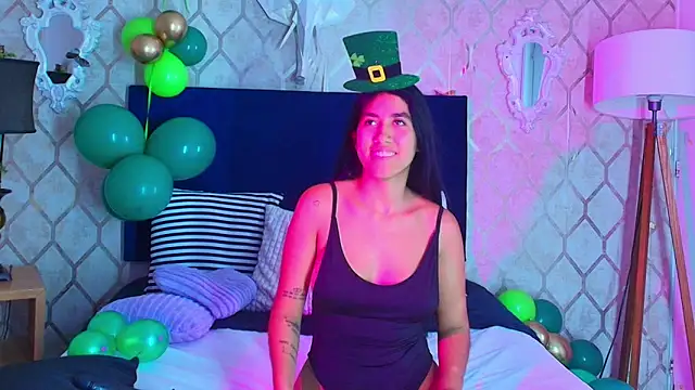 Snapshot of Mia_Montess chatting on March 2025 06:29:01 PM Mia Montess online show from March 2025 06:29:01 PM