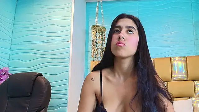 Snapshot of Mia_Montess chatting on October 2025 12:50:02 PM Mia Montess online show from October 2025 12:50:02 PM