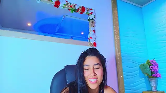 Mia Montess online show from January 2026 05:27:02 PM