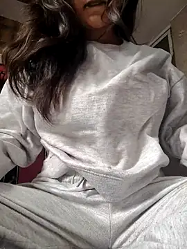 Snapshot of Miss_Love25 chatting on January 2026 04:29:02 AM Miss Love25 online show from January 2026 04:29:02 AM