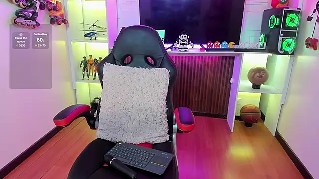 i am karoll online show from February 2026 07:11:01 PM