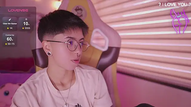 tommy blue online show from March 2026 01:13:01 PM