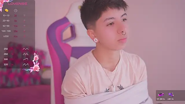 tommy blue online show from November 2025 12:19:01 PM