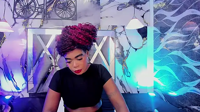 CandyMartinez  online show from June 2026 08:20:01 PM