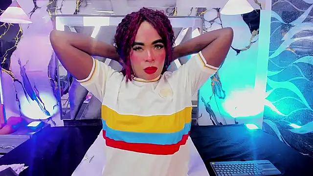 CandyMartinez  online show from June 2026 09:09:01 PM