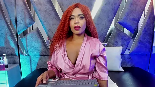 CandyMartinez  online show from December 2025 08:31:01 PM