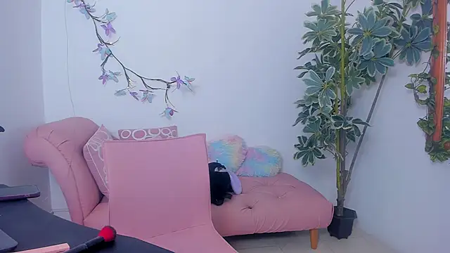 SaskiaGrendel online show from February 2026 12:46:02 AM