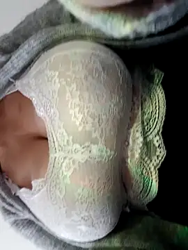 BellyDancer1 online show from November 2025 10:19:02 AM