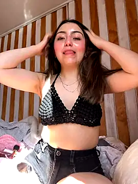 Snapshot of floooohv chatting on October 2025 06:49:02 PM floooohv online show from October 2025 06:49:02 PM