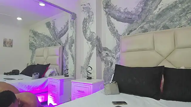 LexiAndDeker online show from March 2025 12:39:02 PM