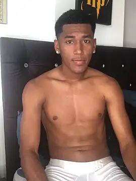 LexiAndDeker online show from November 2025 05:50:01 PM