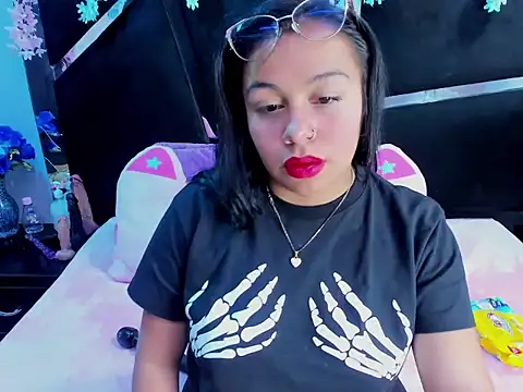  Violeta 18 online show from September 2025 03:46:01 AM