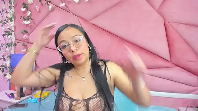  Violeta 18 online show from September 2025 04:44:01 AM