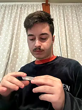 Snapshot of ategurl192 chatting on December 2025 06:01:02 PM ategurl192 online show from December 2025 06:01:02 PM