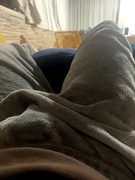 Snapshot of ategurl192 chatting on November 2025 05:39:02 PM ategurl192 online show from November 2025 05:39:02 PM