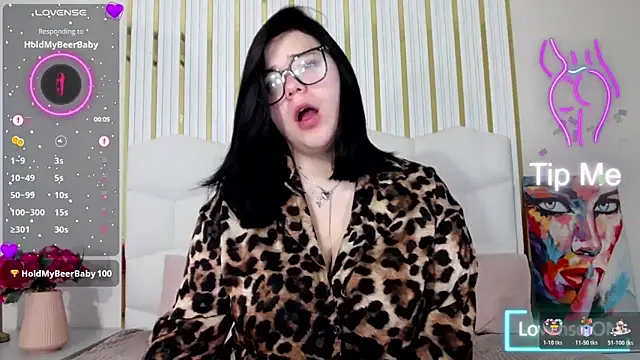 Eliss Shyyo online show from October 2025 05:32:02 AM