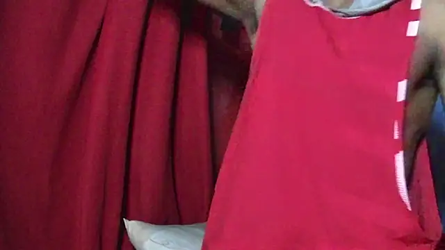 Snapshot of BossPlaya98 chatting on February 2026 07:29:02 AM BossPlaya98 online show from February 2026 07:29:02 AM