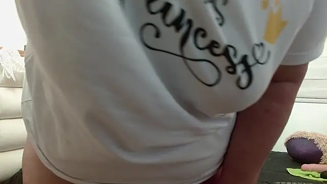 scarlettbooty online show from June 2026 10:07:01 PM