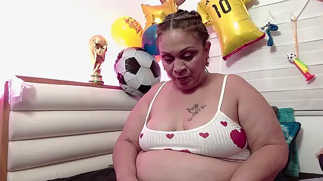 scarlettbooty online show from July 2026 03:02:02 PM