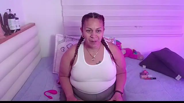 scarlettbooty online show from April 2026 11:13:01 AM