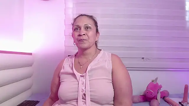 scarlettbooty online show from April 2026 12:06:02 PM