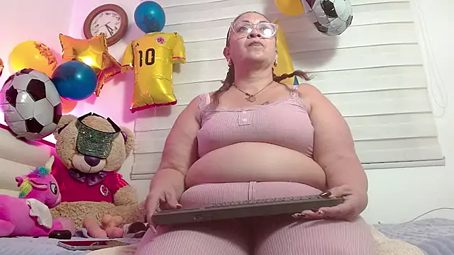 scarlettbooty online show from July 2026 01:40:01 PM
