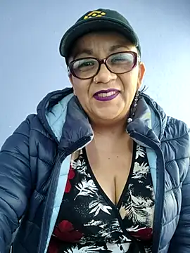 Tonhermosa online show from July 2026 01:22:01 PM