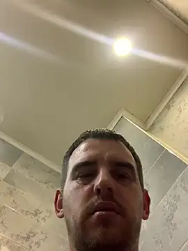 Maxpeins online show from March 2025 04:45:01 PM