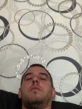 Maxpeins online show from May 2026 01:47:01 AM