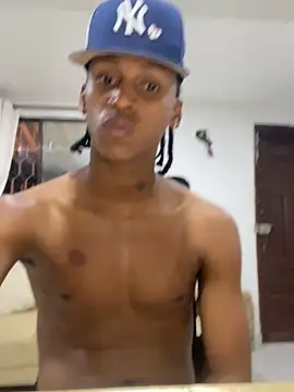 kyle ivo00 online show from March 2025 06:07:02 AM