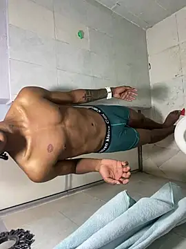 kyle ivo00 online show from March 2025 07:47:02 AM