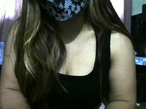 Snapshot of cute_kuku chatting on March 2025 01:42:02 AM cute kuku online show from March 2025 01:42:02 AM