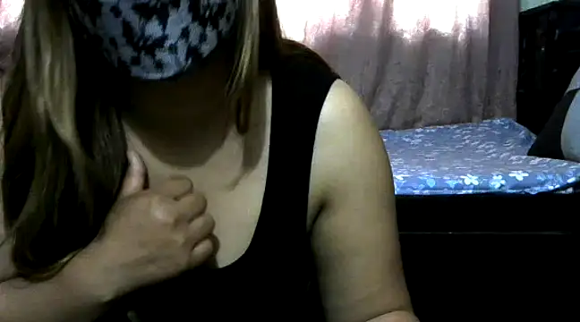 Snapshot of cute_kuku chatting on March 2025 01:56:01 AM cute kuku online show from March 2025 01:56:01 AM