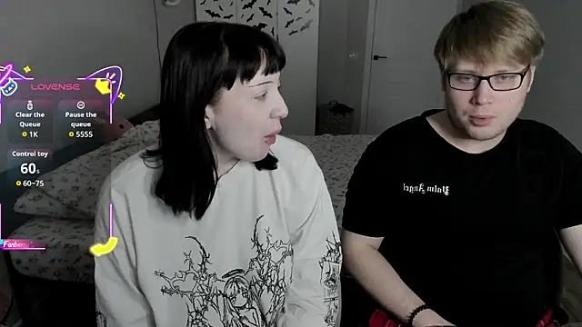 JayMollyy online show from February 2026 05:51:01 PM