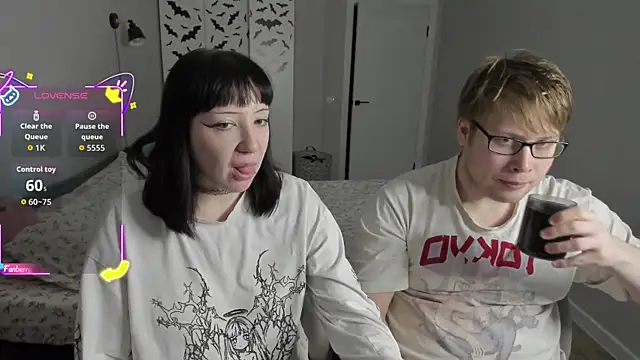 JayMollyy online show from February 2026 05:09:01 PM