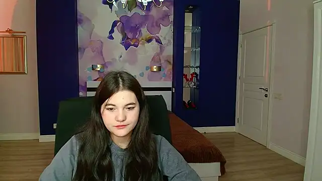ElinaMils online show from March 2025 03:37:01 PM