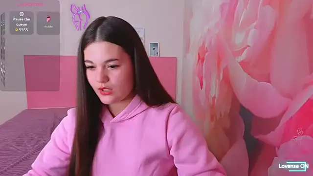 ElinaMils online show from March 2026 12:42:02 PM