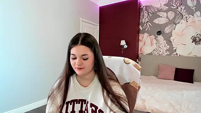 ElinaMils online show from March 2026 12:43:01 PM