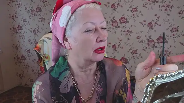 Maya Mayflower online show from October 2025 04:10:01 AM