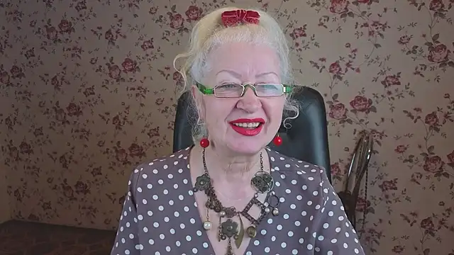 Maya Mayflower online show from January 2026 03:10:02 AM