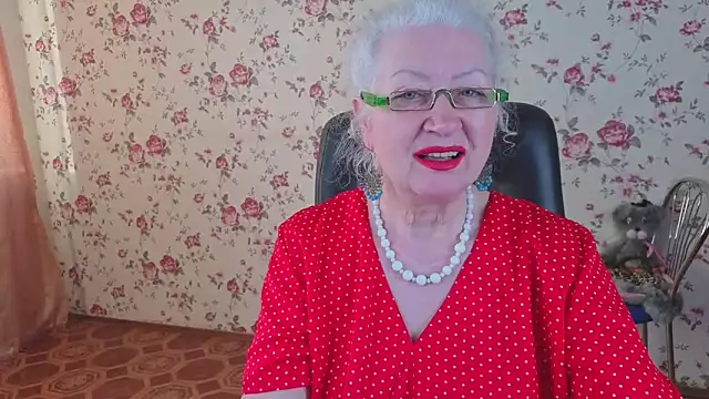 Maya Mayflower online show from April 2026 03:19:01 AM